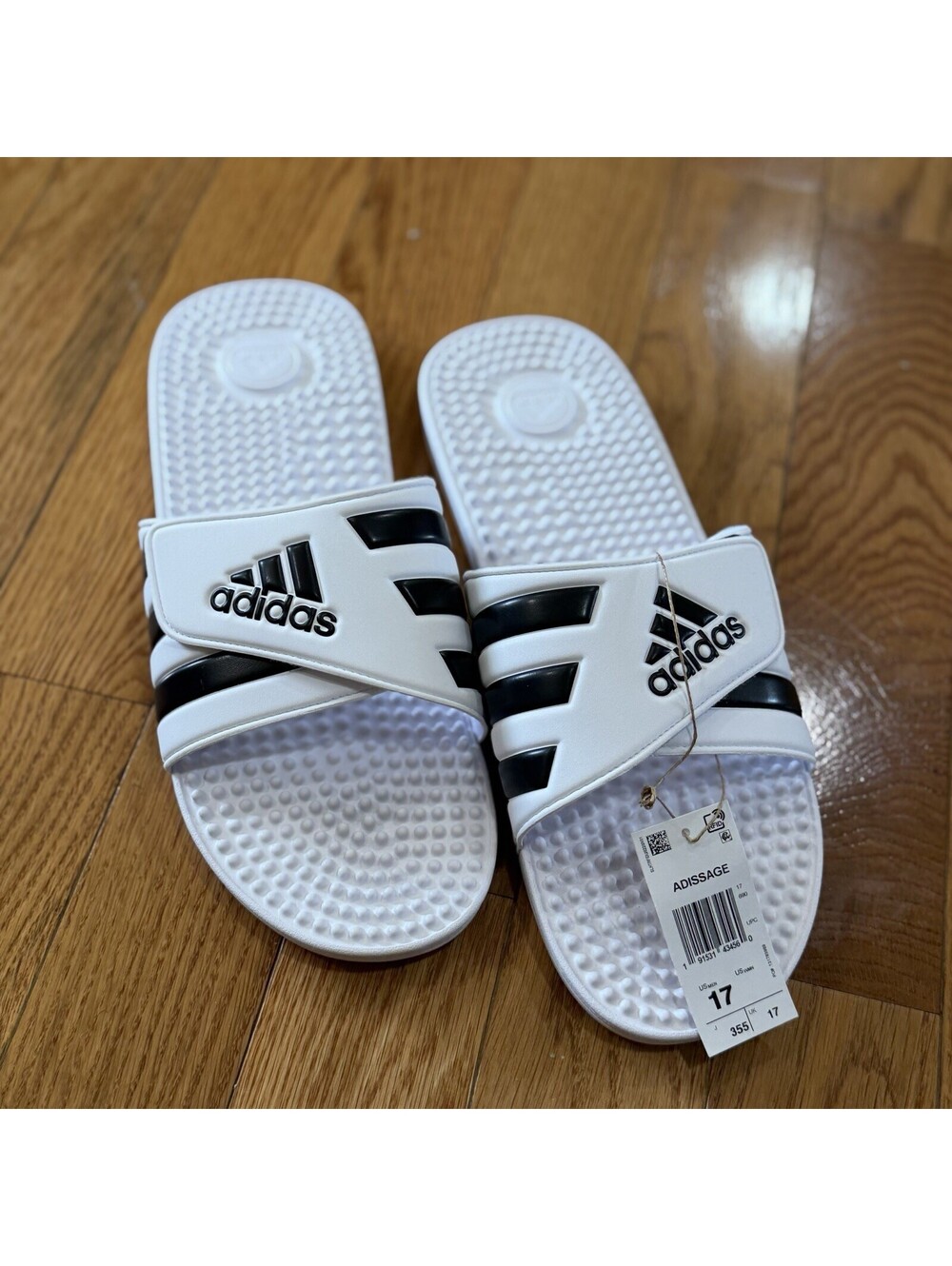 Size 17 US Men’s adidas Adissage Slides Cloud White Core Black NWT